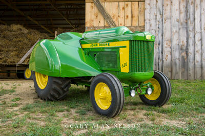 1958 John Deere 620 Orchard LP