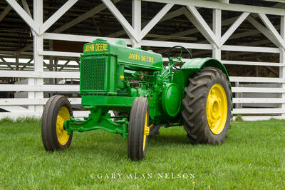 1943 John Deere Model BO