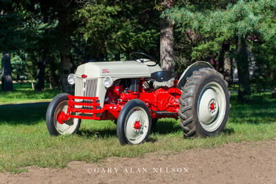 1949 Ford 8N