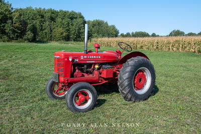1945 McCormick W-4