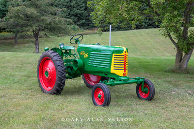 1951 Oliver 66 Wide Front