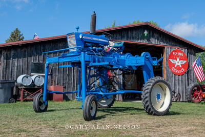 1966 Ford 4000 Stilted with W. F Larson Plainview High RIse