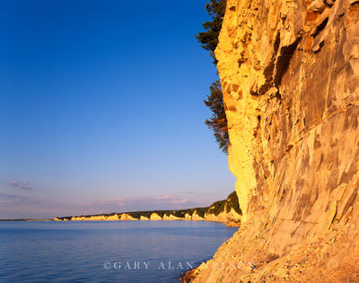 Cliffs on the Missouri RIver print