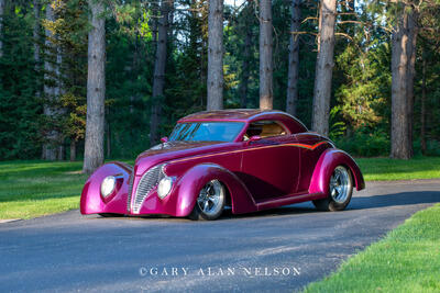 1939 Ford Coupe/Convertible