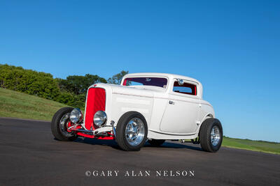 1932 Ford 3-Window Hi-Boy Coupe