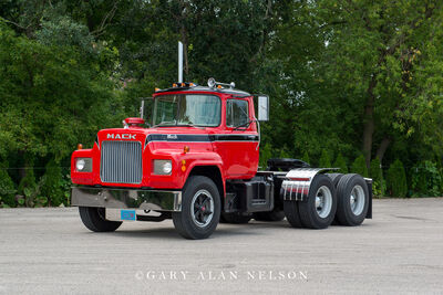 1973 Mack R-Model