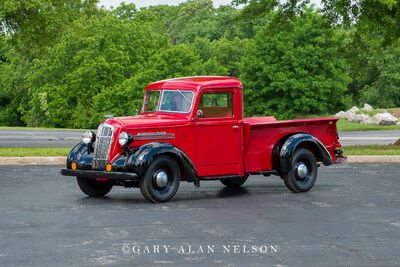 1937 REO Speed Delivery