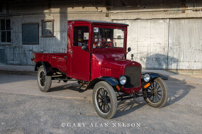 1925 Ford TT Express