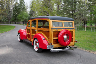 1940 Ford"Woodie" Station Wagon