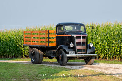 1940 Chevrolet 1.5 ton COE flatbed truck.