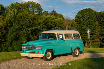 1963 Dodge Town Wagon