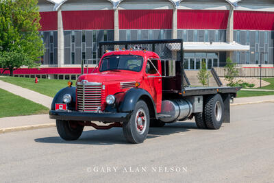 1948 International KB-8
