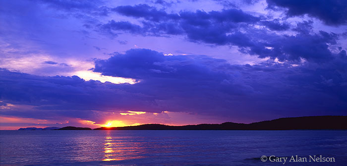 MN-00-19P-LS Purple storm clouds over the Sawtooth Mountains and Lake Superior, Minnesota