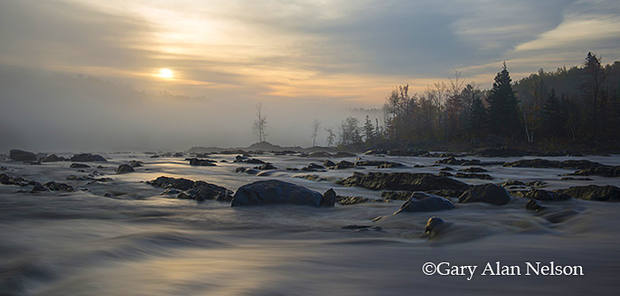 Rising sun and fog on the St. Louis River, Jay Cooke State Park, Minnesota