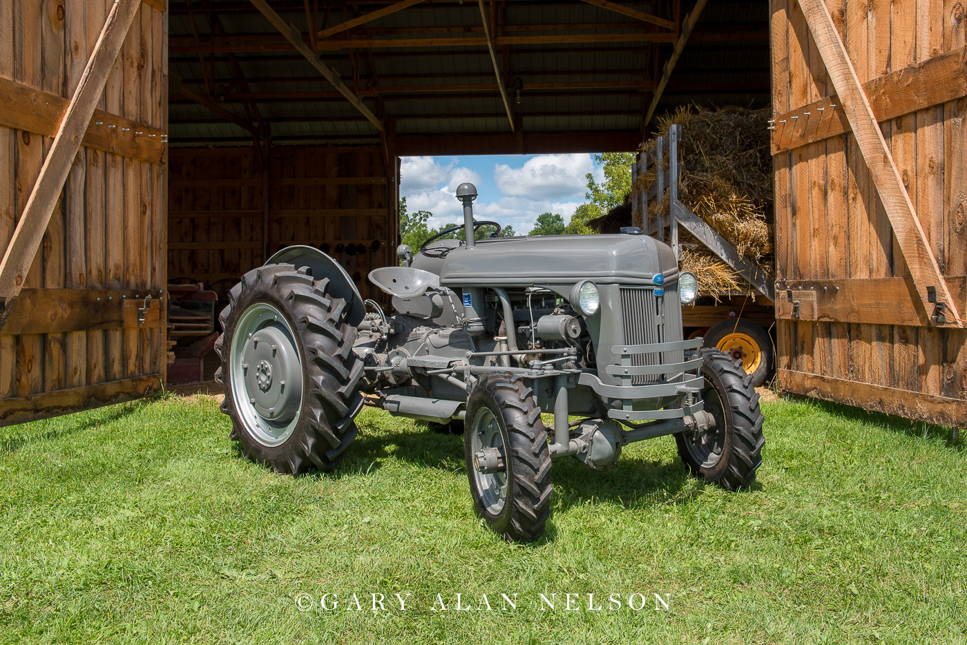 1944 Ford 2N 4-Wheel Drive