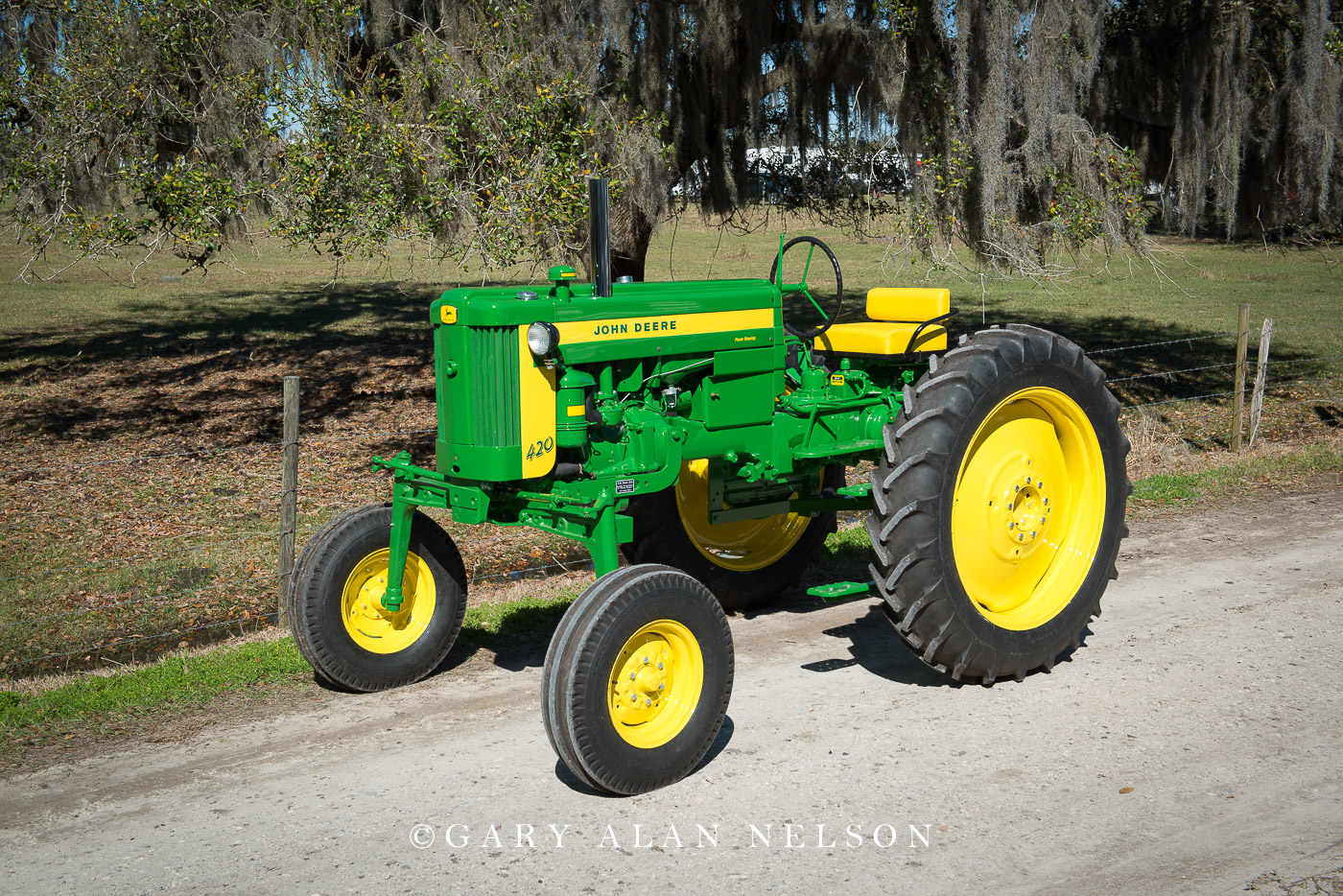 John Deere 420 High Crop 1956-1958