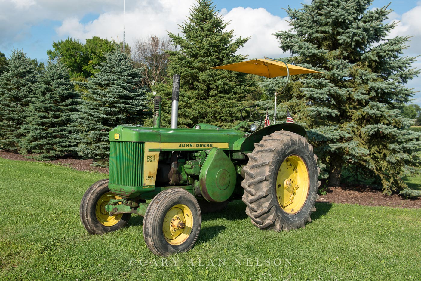 1956 John Deere 820