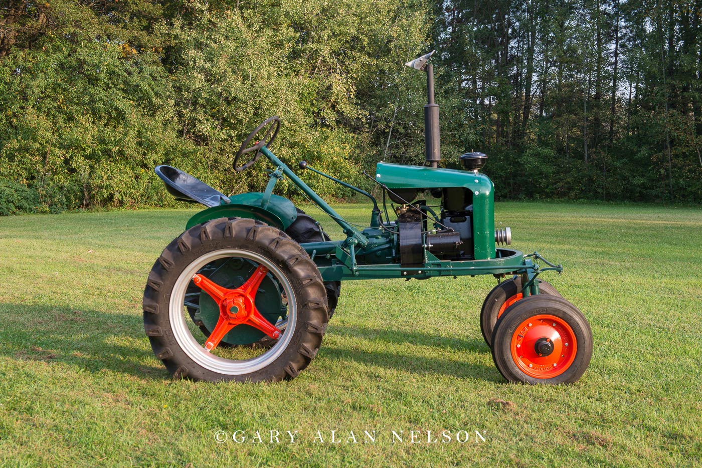 1950 Shaw Du-All Model R8