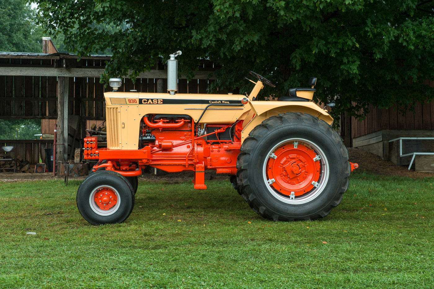1968 Case Model 830