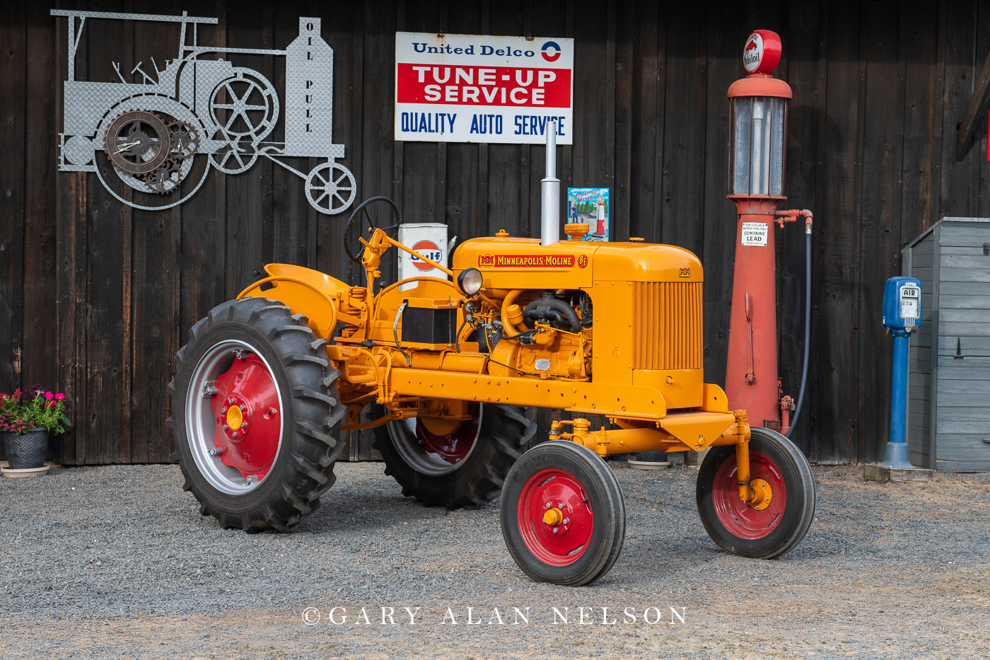 1951 Minneapolis-Moline BF Avery
