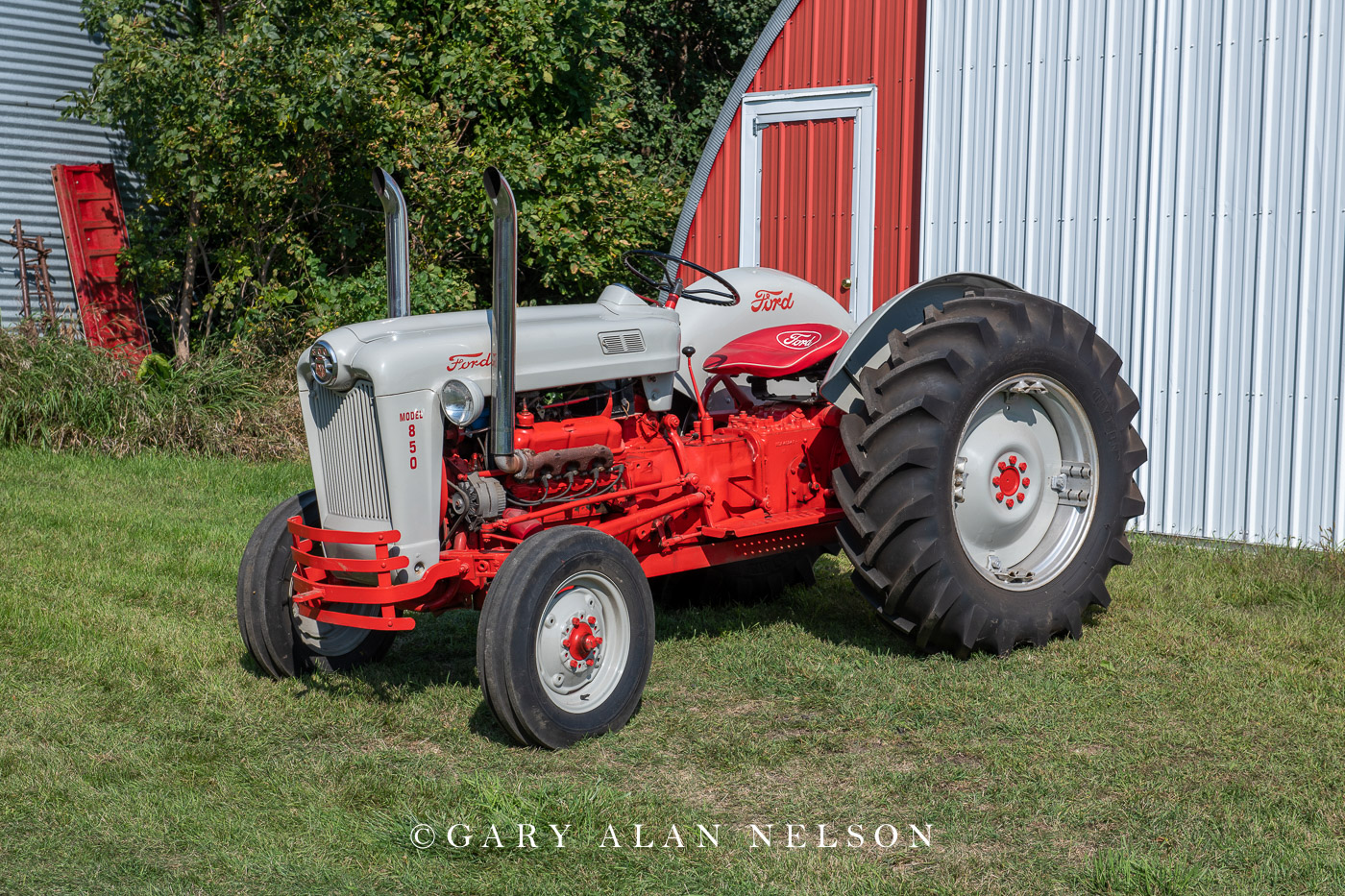 1955 Ford 850 with 302-cid V-8