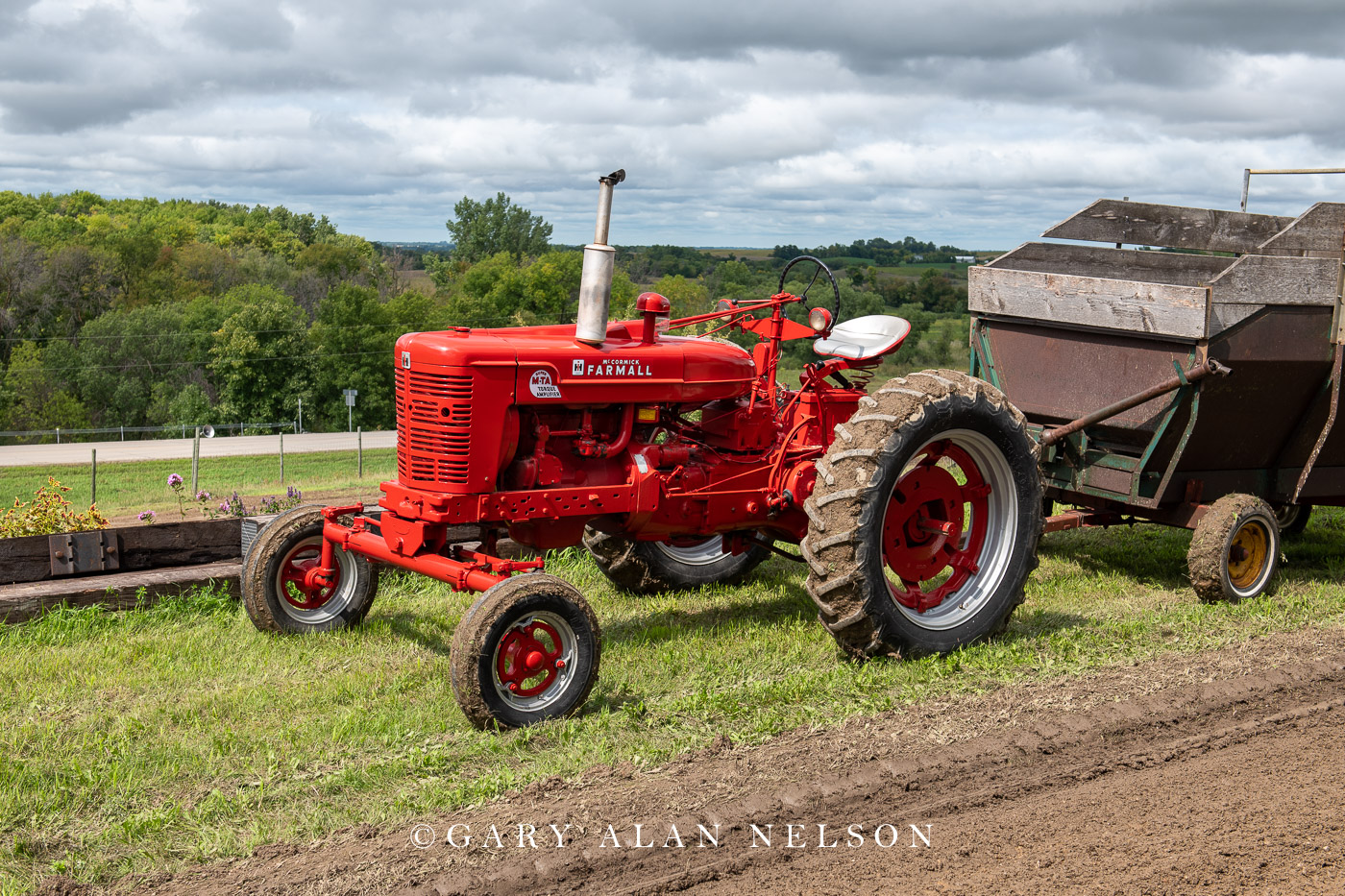 McCormick Farmall Super M-TA