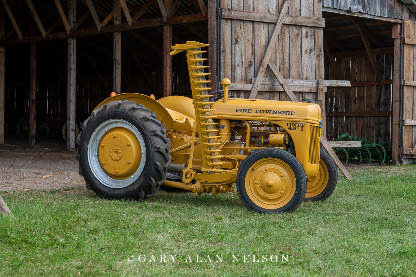 1945 Ford 2N with Ford side-mounted sickel mower