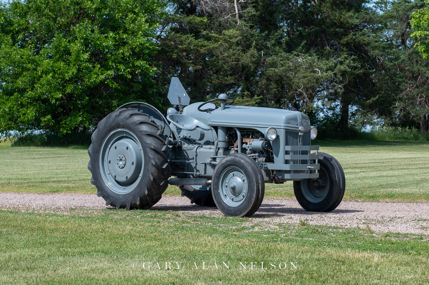 1946 Ford Model 2N