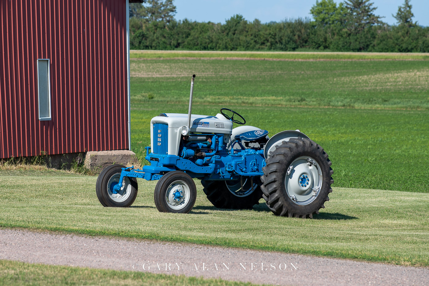 1963 Ford Model 4000 Row Crop