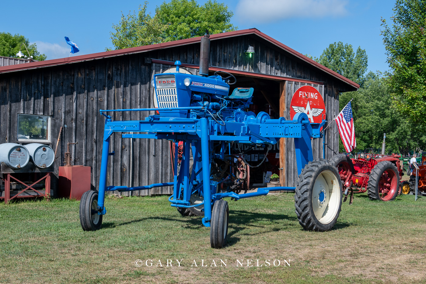 1966 Ford 4000 Stilted with W. F Larson Plainview High RIse