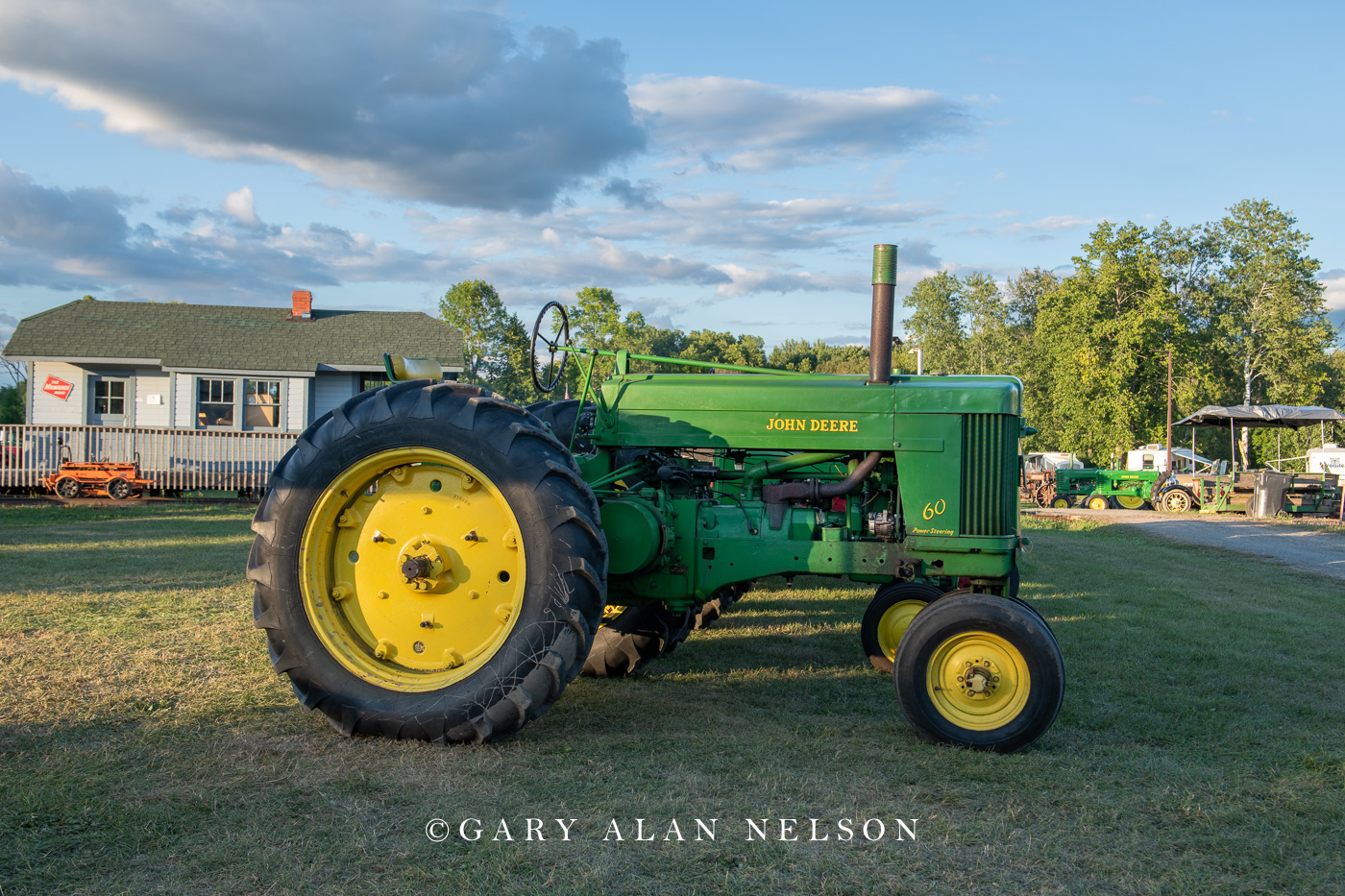 John Deere 60