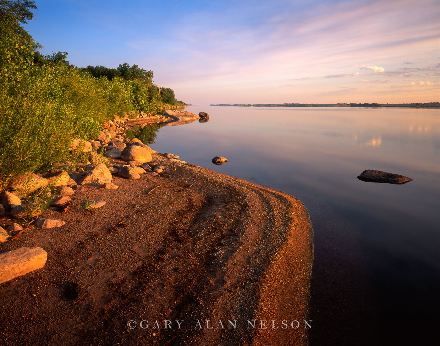Curving Shoreline Minnesota River, Lac Qui Parle State Park
