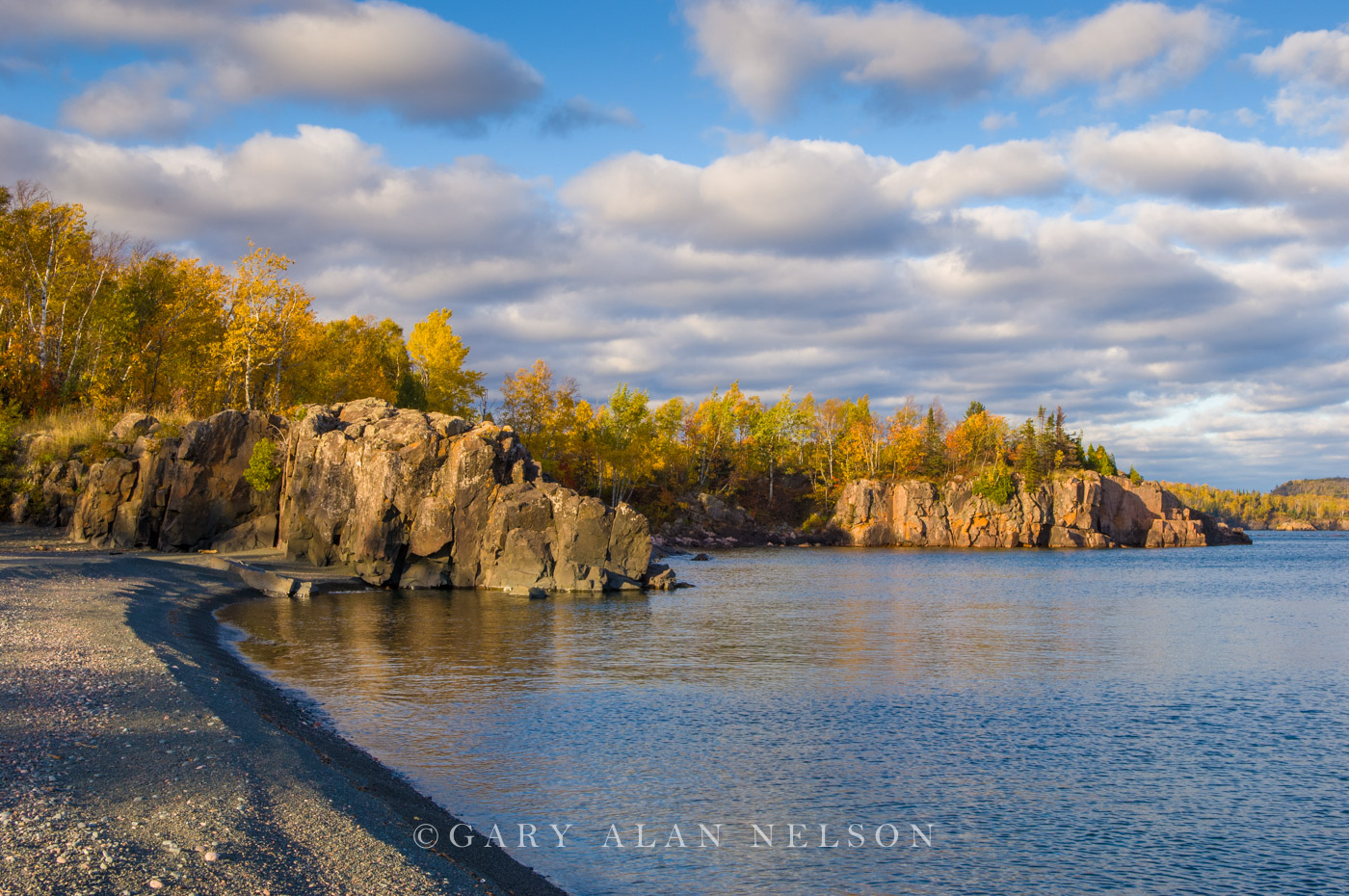 Beach and rock outcroppings on Lake Superior, Minnesota