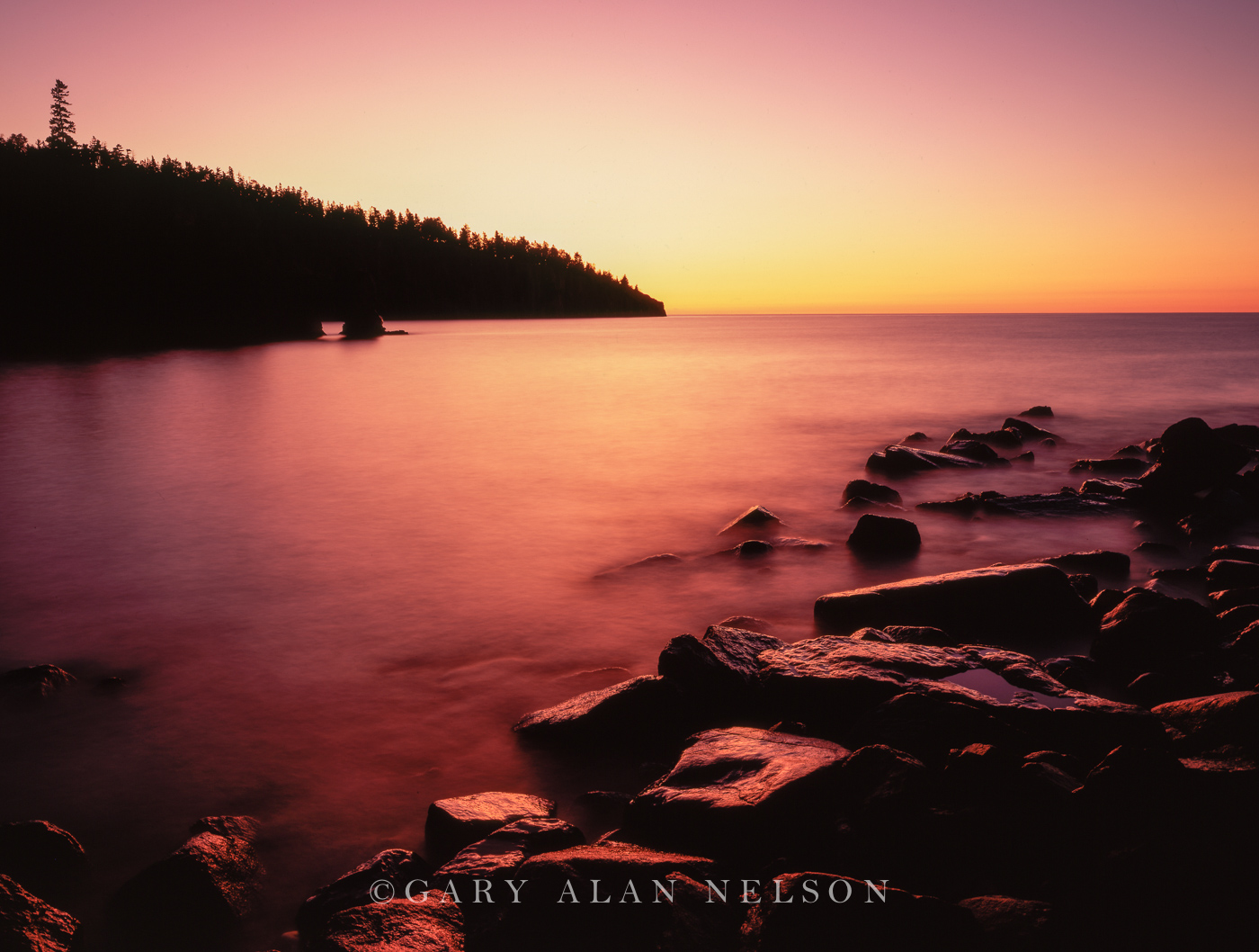 Sunrise reflections on Lake Superior and Shovel Point, Tetegouche State Park, Minnesota