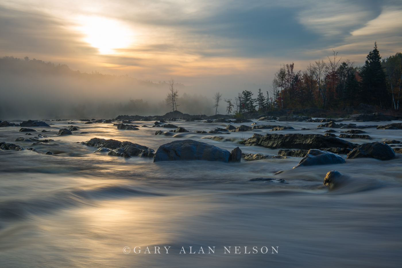 Rising sun and fog on the St. Louis River, Jay Cooke State Park, Minnesota