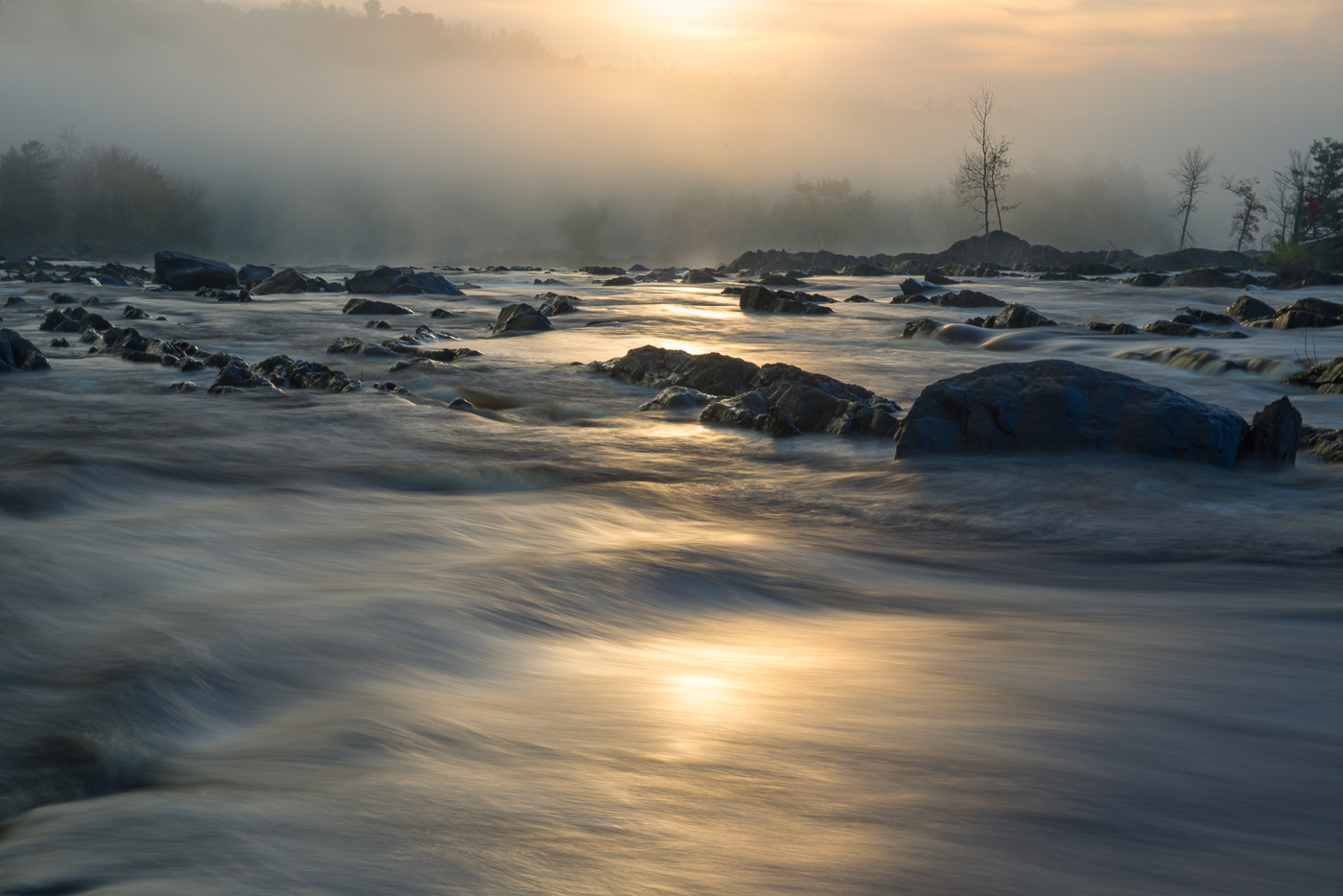 Rising sun and fog on the St. Louis River, Jay Cooke State Park, Minnesota