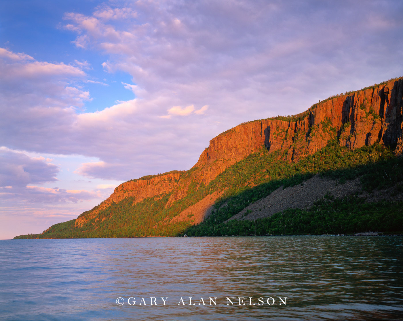 ON-03-2-PP PALISADE CLIFFS ALONG LAKE SUPERIOR, SLEEPING GIANT PROVINCIAL PARK, ONTARIO