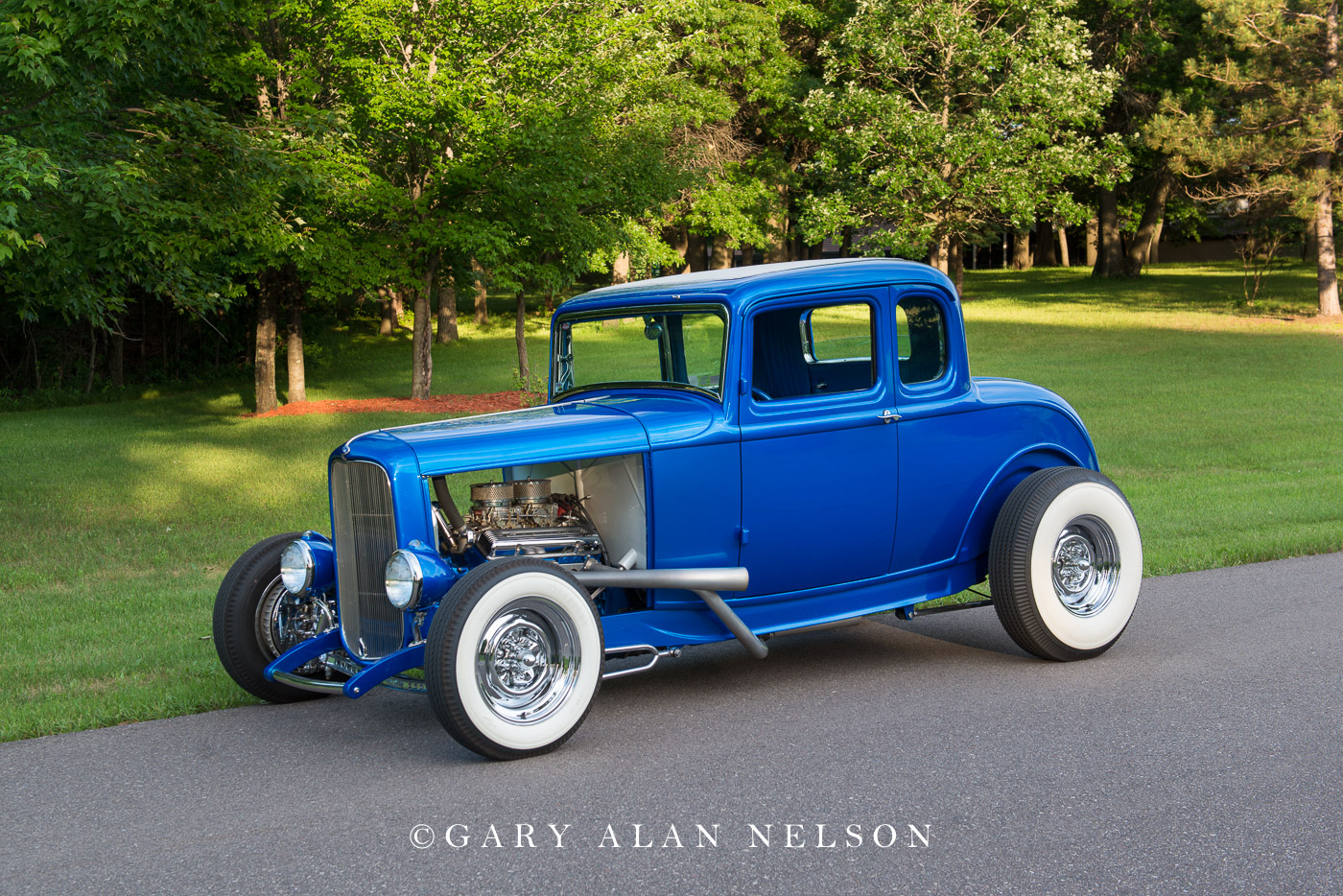 1932 Ford 5-Window Coupe