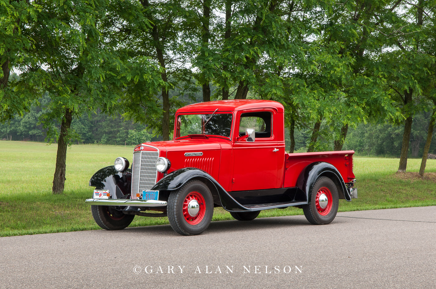 VT-10-53-IH 1936 International C-1 Pickup