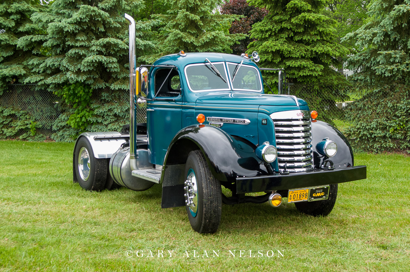 1948 GMC 752 ADCR (A=Series D=Diesel C=Conventional R=Road) Tractor
