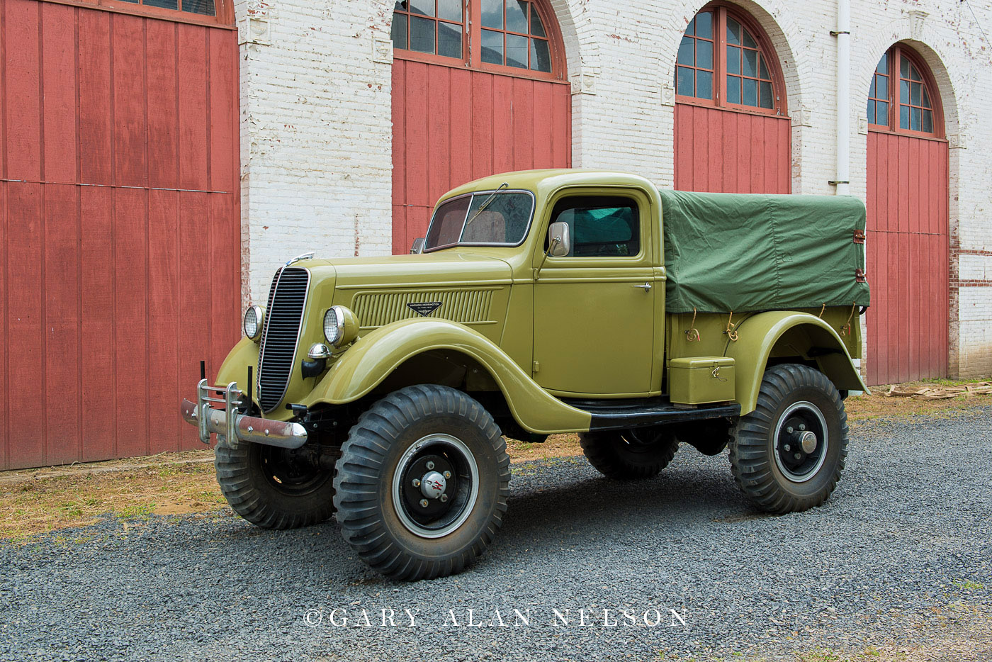 1937 Marmon-Herrington Ford C5A