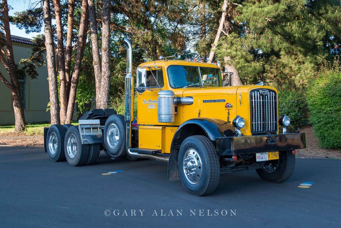 1960 Autocar DC 102