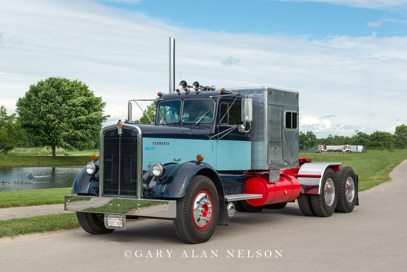 1951 Kenworth 525