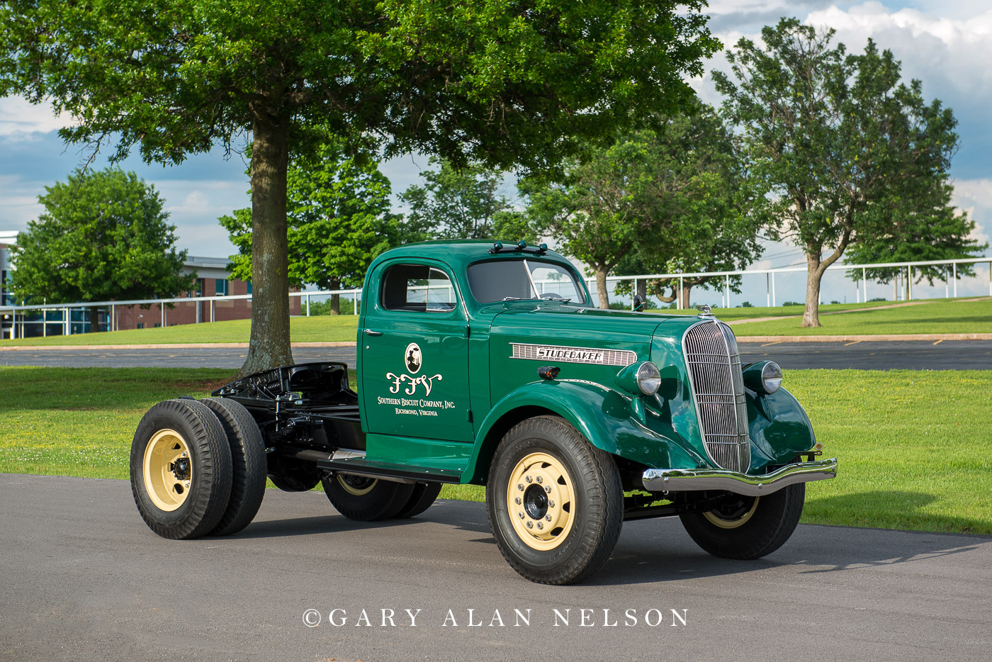 1937 Studebaker J30M