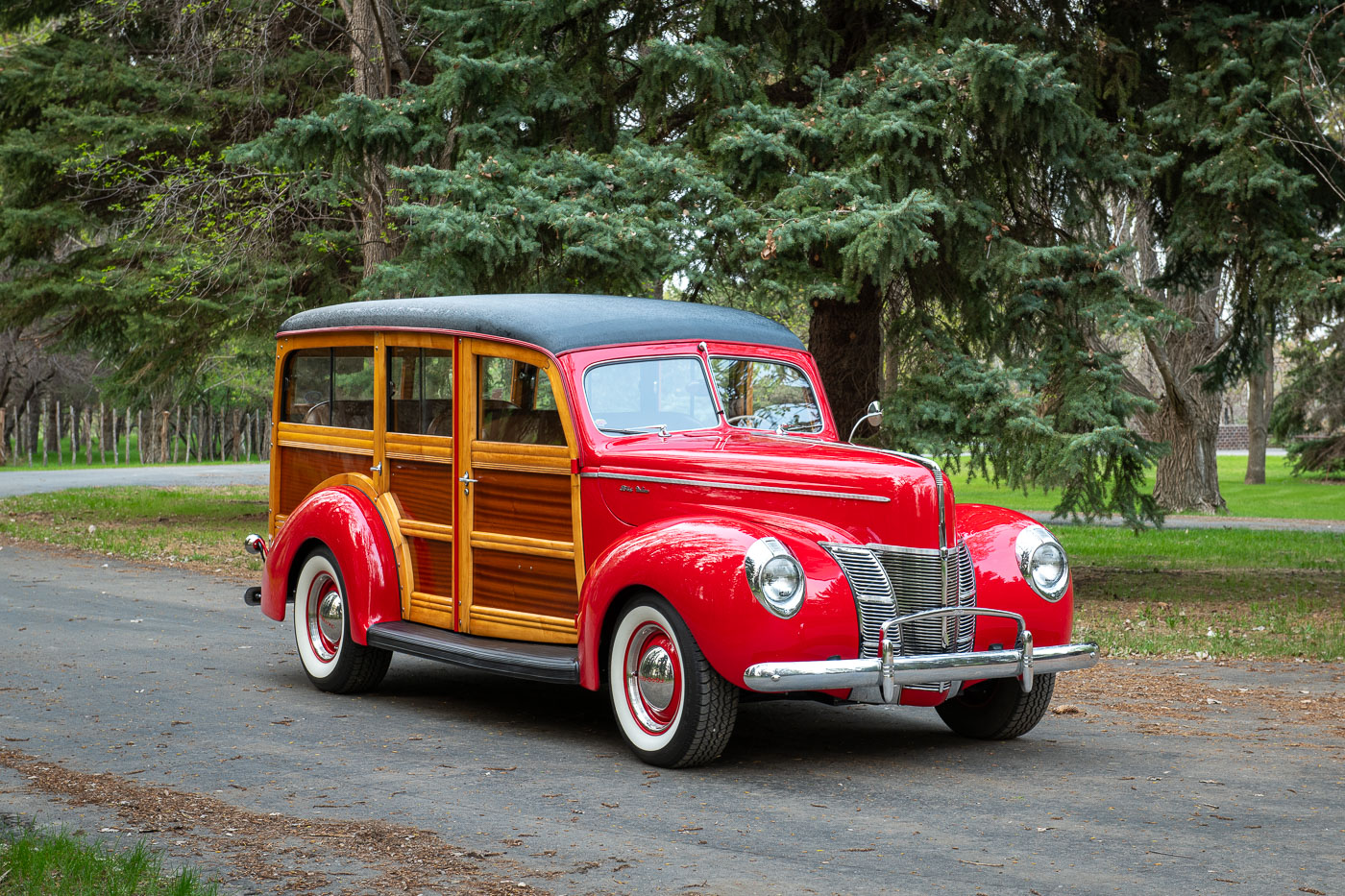 1940 Ford"Woodie" Station Wagon
